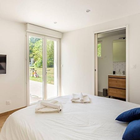 La Grignotiere Lodge & Spa Crecy-la-Chapelle Bagian luar foto