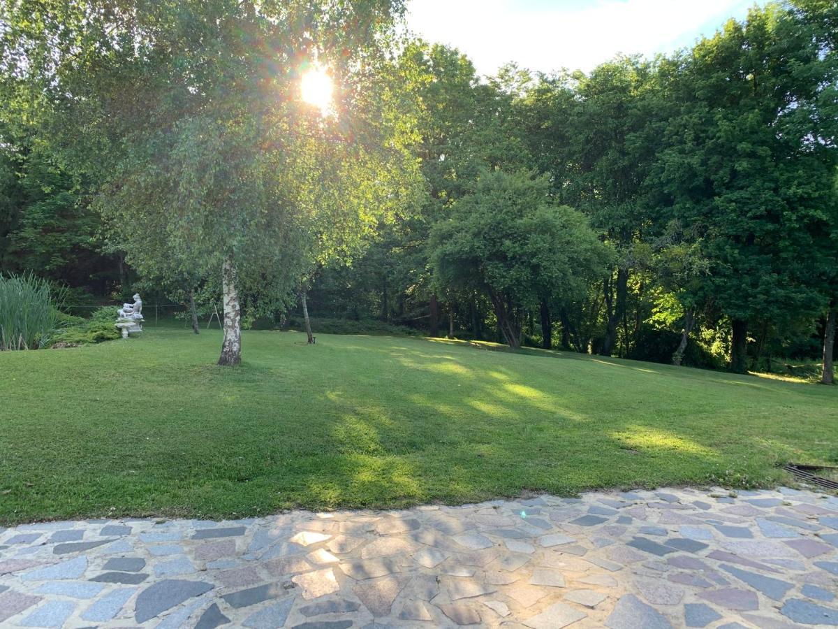 La Grignotiere Lodge & Spa Crecy-la-Chapelle Bagian luar foto